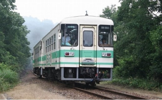 SKR301号車引退記念オリジナルフォトスタンド 502920 - 滋賀県甲賀市