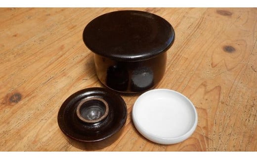陶製 つけもの器 【小皿付き】