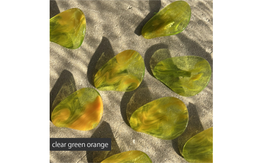 アクリル製 ヘアクリップ ヘアアクセサリー clear green orange（クリアグリーンオレンジ） eME　peta