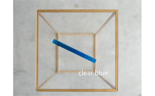 アクリル製ロングバレッタ clear blue（クリアブルー） eME long baretta 髪留め ヘアクリップ ヘアアクセサリー