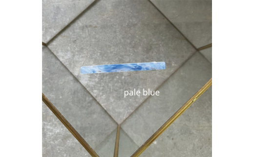 アクリル製ロングバレッタ pale blue（ペールブルー） eME long baretta 髪留め ヘアクリップ ヘアアクセサリー
