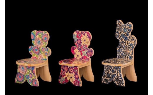あなた好みにパターンオーダー　世界に一つだけの「手差し型染め　子ども椅子」 617755 - 東京都八王子市