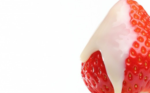 福岡県産 あまおう 4パック ＆ 練乳 いちご 苺 フルーツ 国産 セット