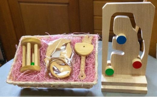 知育玩具 こだわりから生まれた木のおもちゃ セットA 647640 - 三重県伊賀市