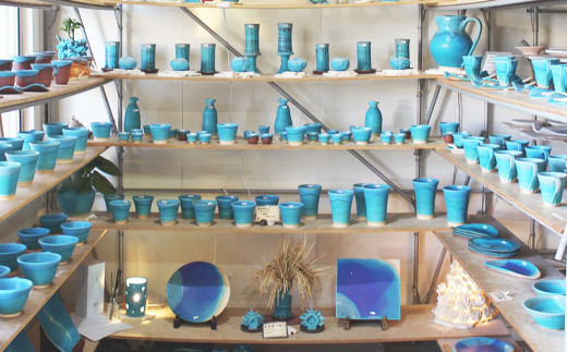 うるま陶器 青い器 大角皿 - 沖縄県うるま市｜ふるさとチョイス