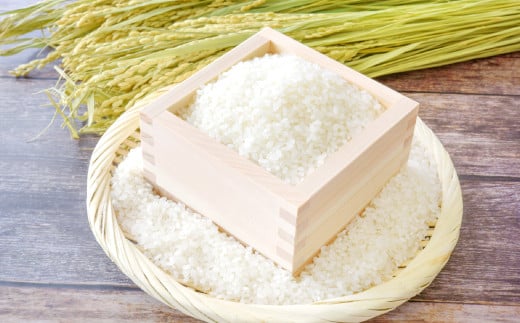美郷町の酒谷の清流が育んだ、丹精込めたおいしいお米です。