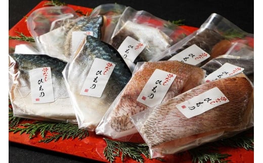 博多製造 さっぱり鶏餃子（15個入り×4パック） - 福岡県福岡市