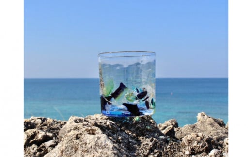 【RYUKYU GLASS WORKS 海風】ロックグラス（アクアリーフ） 1277011 - 沖縄県読谷村