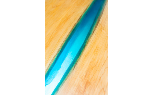 尾鷲ヒノキ使用　レジンローテーブル｜地元、銚子川をイメージしたウッドとブルーレジンの色彩が美しいおしゃれなテーブル　US-7