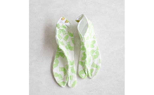 青山足袋（半足袋、商標登録済こはぜ2枚付き）カラー：黄緑色　サイズ：20.0cm