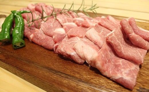 「京丹波高原豚」モモ肉を焼き肉でご賞味ください。