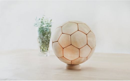 木製 サッカーボール （小） ヒノキ 台座付き インテリア 飾り ひのき[№5799-0725]