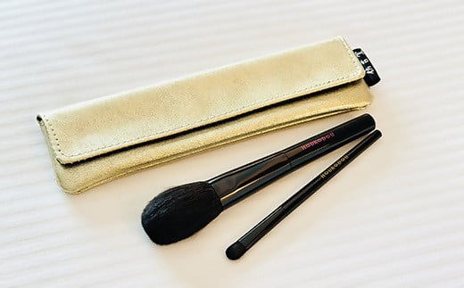 熊野化粧筆 律2本＆ケース（ゴールド） - 広島県熊野町｜ふるさと
