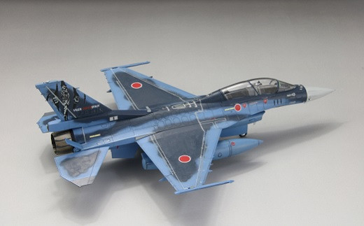 1/72スケール プラモデル® 航空自衛隊 F-2B 戦闘機“ヴィーア