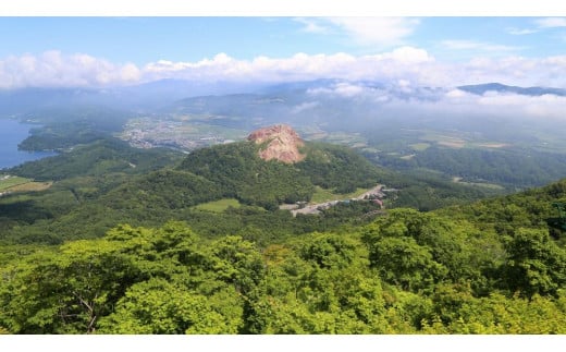 「Toya-Usu UNESCO Global Geopark half Day Volcano Trail」2名様 (ユネスコ認定・洞爺湖有珠山ジオパーク ボルケーノトレイル半日ツアー)