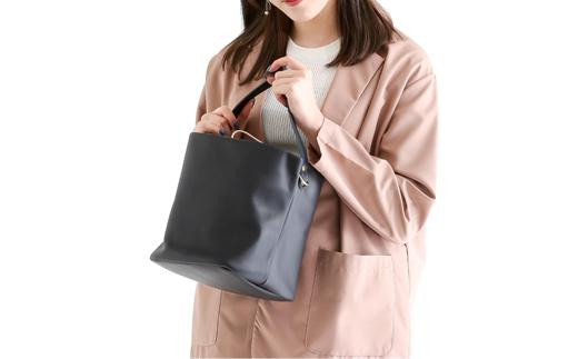豊岡鞄　TUTUMU Leather cubu （S2800　24-176）ネイビー 912916 - 兵庫県豊岡市