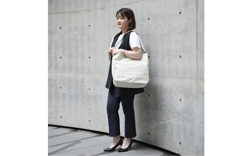 豊岡鞄 ２ＷＡＹ トート（キナリ）TUTUMU News paper tote（S2000 24