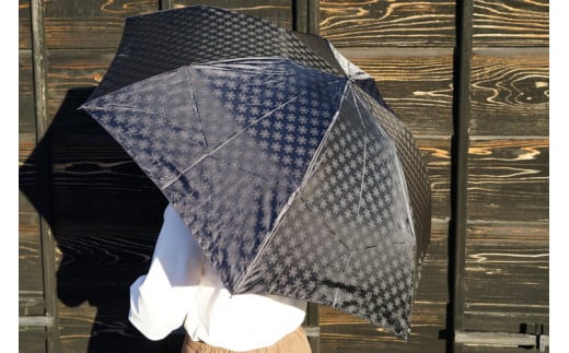 雪華模様の折り畳み傘（サイズ60cm）カラー：ブラック_BL15
