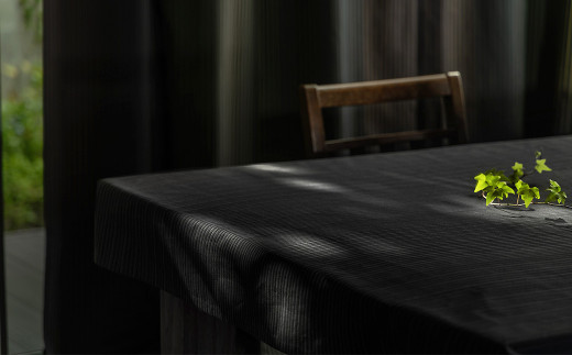 【闇の気】<KUMASHIMA>テーブルクロス6人用（W120×H180cm） 1131868 - 福岡県北九州市