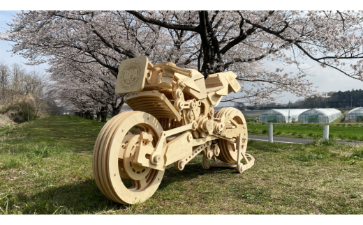 バイク　完成品（ベニヤ製） 1154968 - 埼玉県ときがわ町