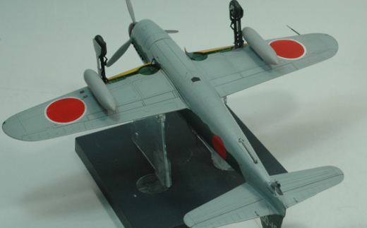 No.573 艦上爆撃機「彗星」 1／48 ／ 模型 完成品 柏木崇男 茨城県