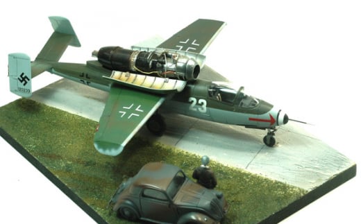 No.582 ハインケル He162 サラマンダー 1／48 ／ 模型 完成品 柏木崇男