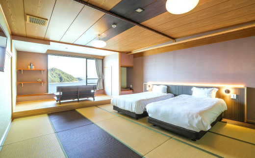 お部屋は和風ツインベッドルームで、ゆったりとお過ごしいただけます。