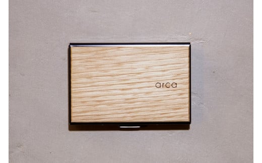 [クリ] arca カードケース 全6種 [85-02K]/カード入れ スキミング・磁気防止機能付 天然木 シンプル ギフト 祝い
