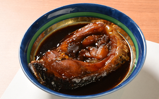 140年の割烹の伝統と技術でつくる鯉の甘煮3切れ　 1215455 - 新潟県五泉市