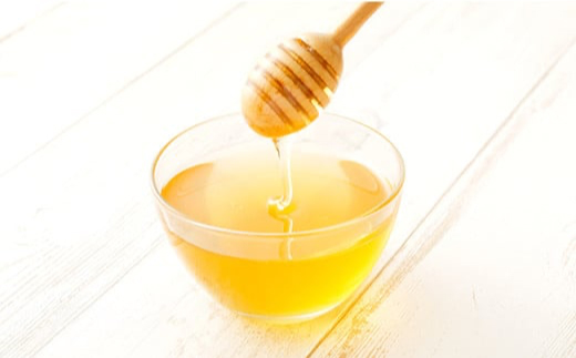 あなたの体を守る自然の力”プロポリス”と、選び抜かれた３種類の蜂蜜あめ。