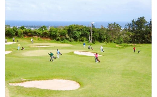 南の島のゴルフコース（ショートコース）１日回り放題プレー券！シューズ・クラブ・ボールレンタル料込の超満喫プラン！（１名様） 1251340 - 鹿児島県和泊町