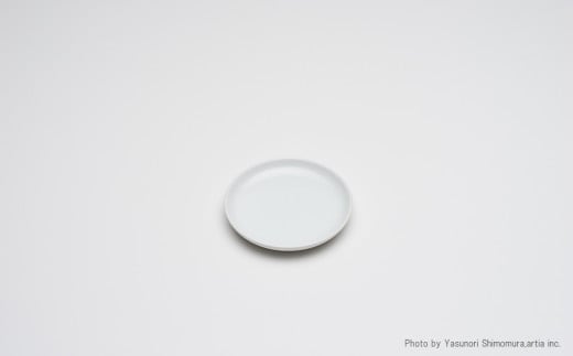 [有田焼]2016/ Leon Ransmeier Plate 90(white)