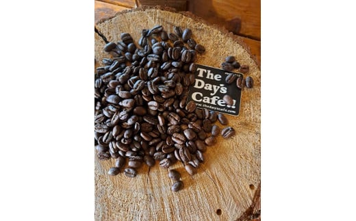 The Day’s Cafe!!のマスターにお任せ！　世界のコーヒー・季節のオススメ飲み比べ３か国セット【豆：約100g×3種】