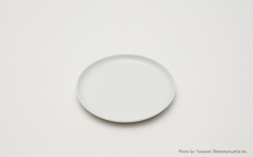 [有田焼]2016/ Leon Ransmeier Plate 190(white)