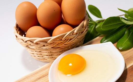 卵は、京丹波町の養鶏場「京丹波みずほファーム」が独自配合の飼料で作るこだわり卵です。（画像はイメージです。）
