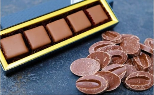 チョコレート オリジナル ボンボンショコラ＆フェーブショコラ (ミルク) 記念日 ギフト お菓子 236000 - 福岡県小郡市