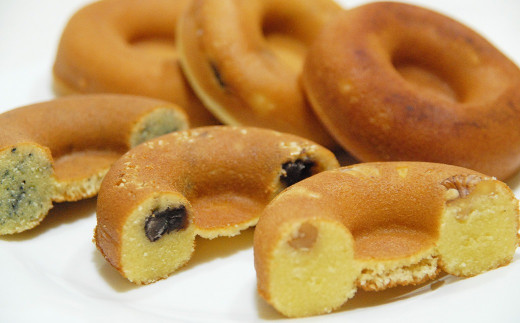 米粉で作ったドーナツ「ふっくりんぐ豪華詰め合わせ」(9種 各2個)