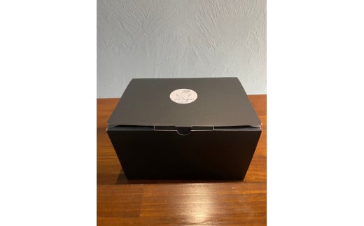 箱に入れてお届けしますので、贈答用にもおすすめです。