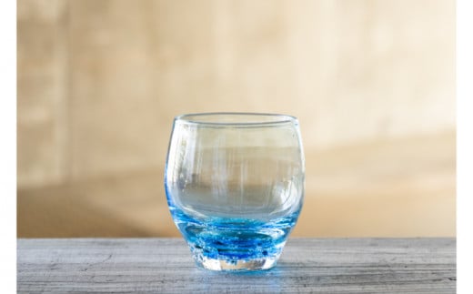 【RYUKYU GLASS WORKS 海風】バドロック（水） 1313486 - 沖縄県読谷村