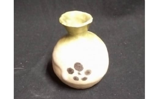 水月窯ミニ花瓶(丸・織部)