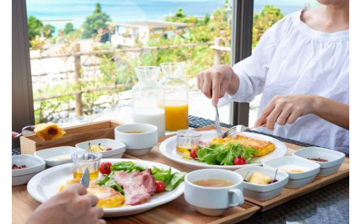 ・朝食（2名分）／インルームモーニング（洋食）
・夕食（2名分）／お部屋でのBBQまたはしゃぶしゃぶディナー