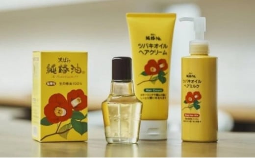 東京都墨田区のふるさと納税 黒ばら本舗 純椿油 72ml ツバキオイル ヘアミルク セット 詰め合わせ すみだモダン 椿油 椿オイル 美容 美容グッズ ヘアケア ヘアケア用品 ヘアオイル 髪の毛 ケア ケア用品 保湿 スキンケア 日用品 消耗品 東京 東京都 墨田区 [№5619-0181]