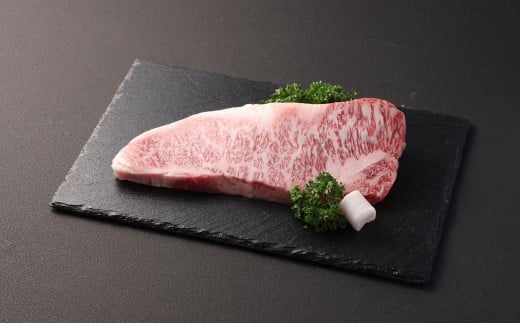 長崎和牛「出島ばらいろ」【4等級以上】サーロインブロック 1kg ／ 国産 和牛 牛 肉 お肉 ステーキ 焼肉 焼き肉 長崎県 長崎市 1507034 - 長崎県長崎市