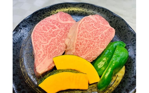 【A5A4等級】博多和牛ヒレステーキ（シャトーブリアン）300g(2枚入) 川崎町 2166297 - 福岡県川崎町