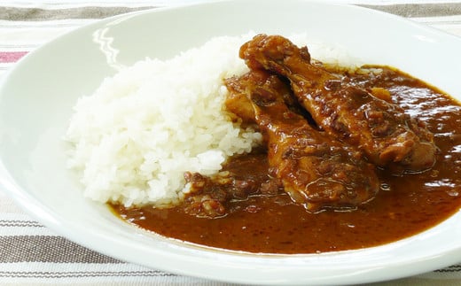 阿波尾鶏骨付地鶏カレー　5食 1522722 - 徳島県美波町