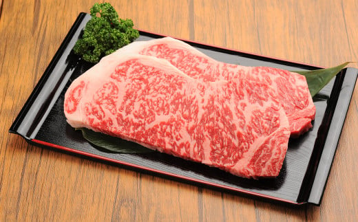 【3ヶ月定期便】 くまもと 黒毛和牛 サーロインステーキ 2kg（250g×8枚） 熊本県 国産 牛肉 サーロイン ステーキ 肉 1808172 - 熊本県高森町