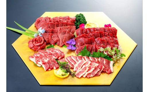 【2ヶ月定期便】3種の馬刺し 300g ×2回 合計600g 【赤身・フタエゴ・サガリ】 肉 馬肉 馬 馬刺 馬刺し 赤身 フタエゴ サガリ 1555515 - 熊本県水上村