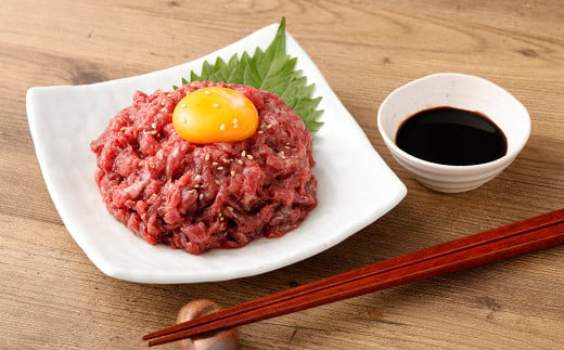 【フジチク】国産 馬刺し ユッケ 50g×6 合計300g 馬肉 馬刺し 馬刺 ユッケ タレ付き 肉 お肉 冷凍 熊本県 上天草市 1599318 - 熊本県上天草市