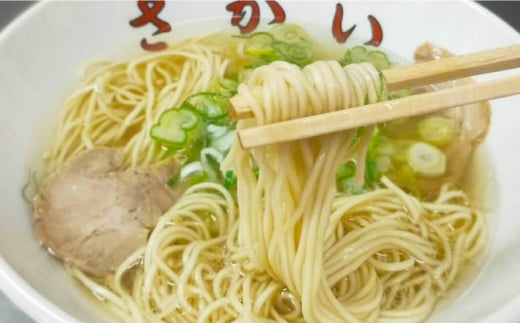 [豚骨ラーメン]黄金らーめん ラーメン 豚骨ラーメン らーめん 麺 とんこつ トンコツ スープ 焼豚 チャーシュー 新感覚 美味しい 福岡 広川町 / 株式会社ジャパンピースメイト [AFBP001]