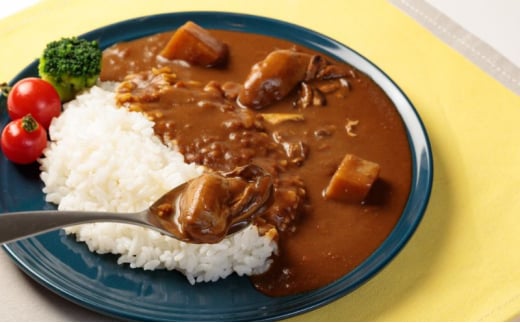 厚岸名産 かきカレー 200g×3個  北海道 牡蠣 カキ かき カレー レトルトカレー レトルト食品 [№5863-1203]